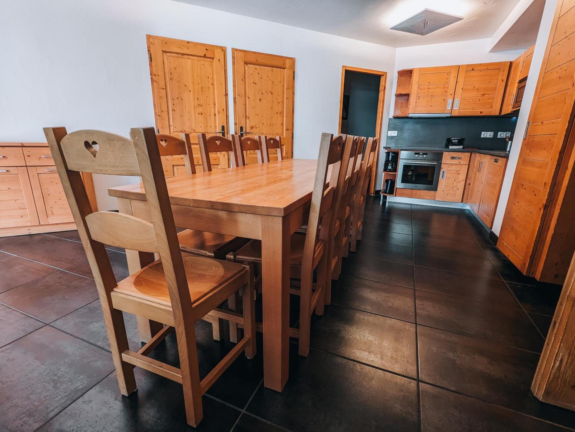 Apartment Almes 1 Et Almes 2 By Alpapart Tignes