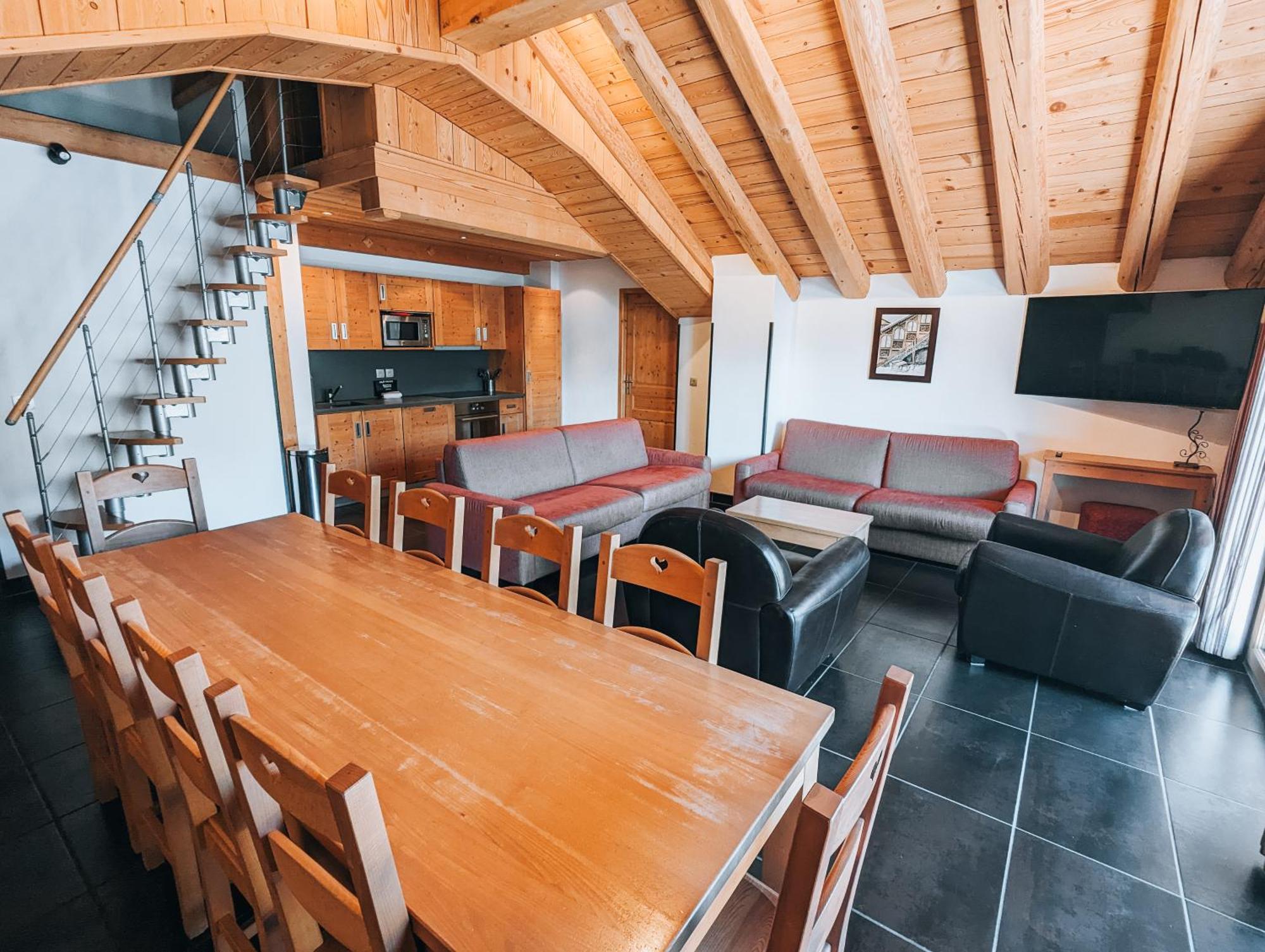 Almes 1 Et Almes 2 By Alpapart * Tignes